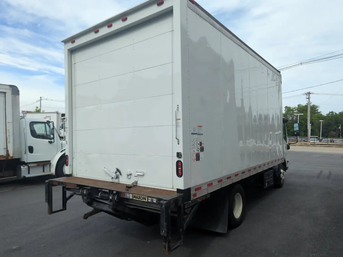 2019 Isuzu NPR - image 4