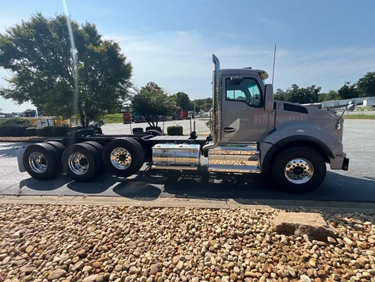 2027 Kenworth T880 in Mableton, GA — photo 13