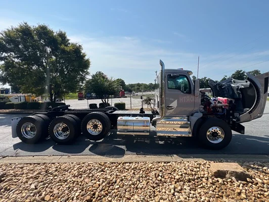 2027 Kenworth T880 in Mableton, GA — photo 11
