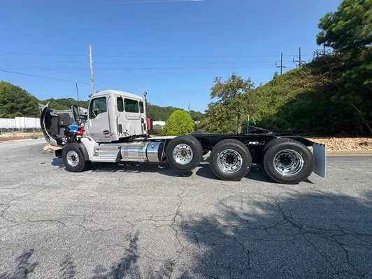 2027 Kenworth T880 in Mableton, GA — photo 8