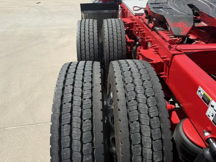 2024 Peterbilt 567 — photo 13