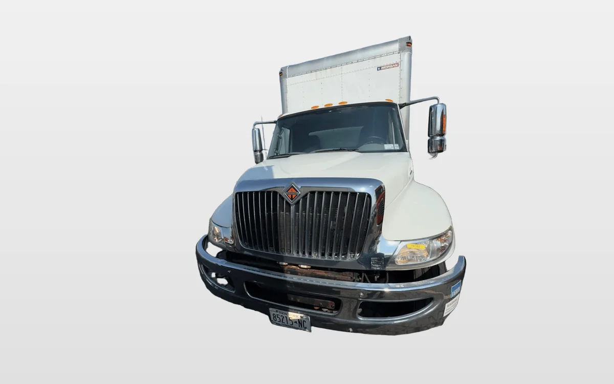 2018 International 4300 - image 1