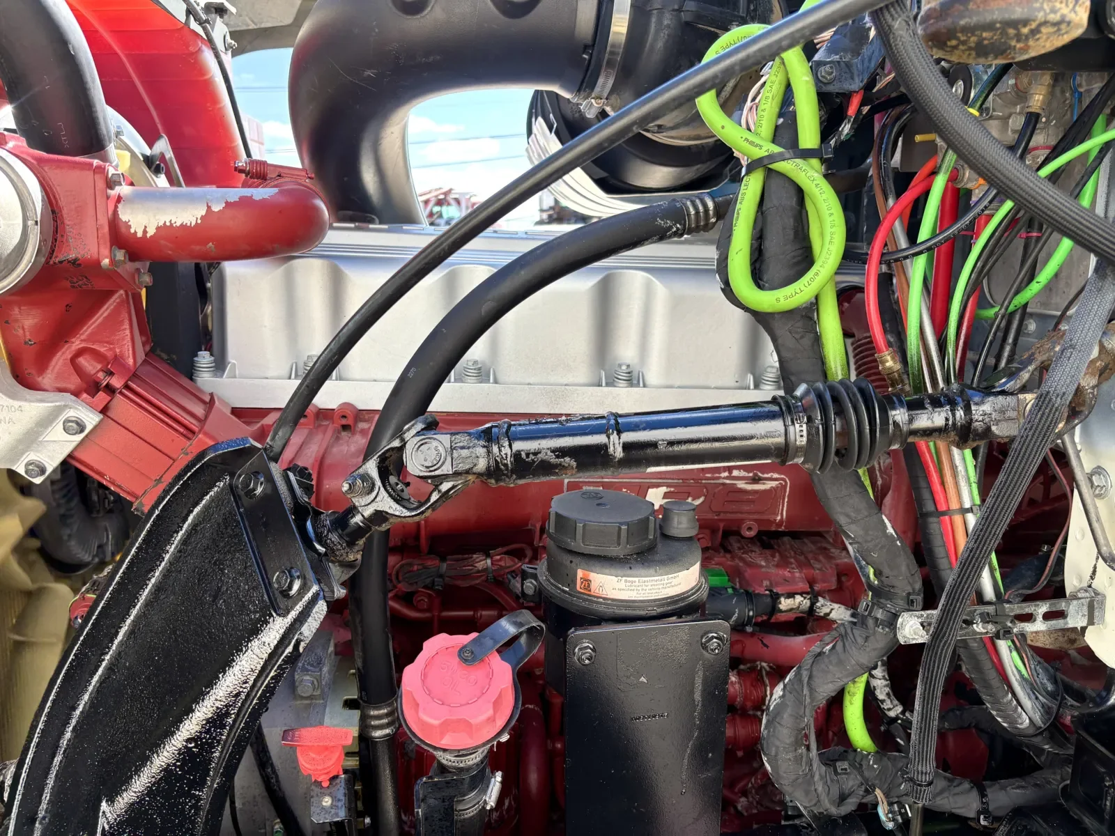 2013 Mack Pinnacle in Hutchins, TX — photo 13