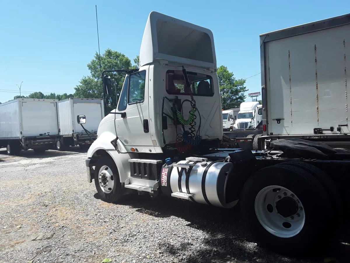 2018 International ProStar - image 5