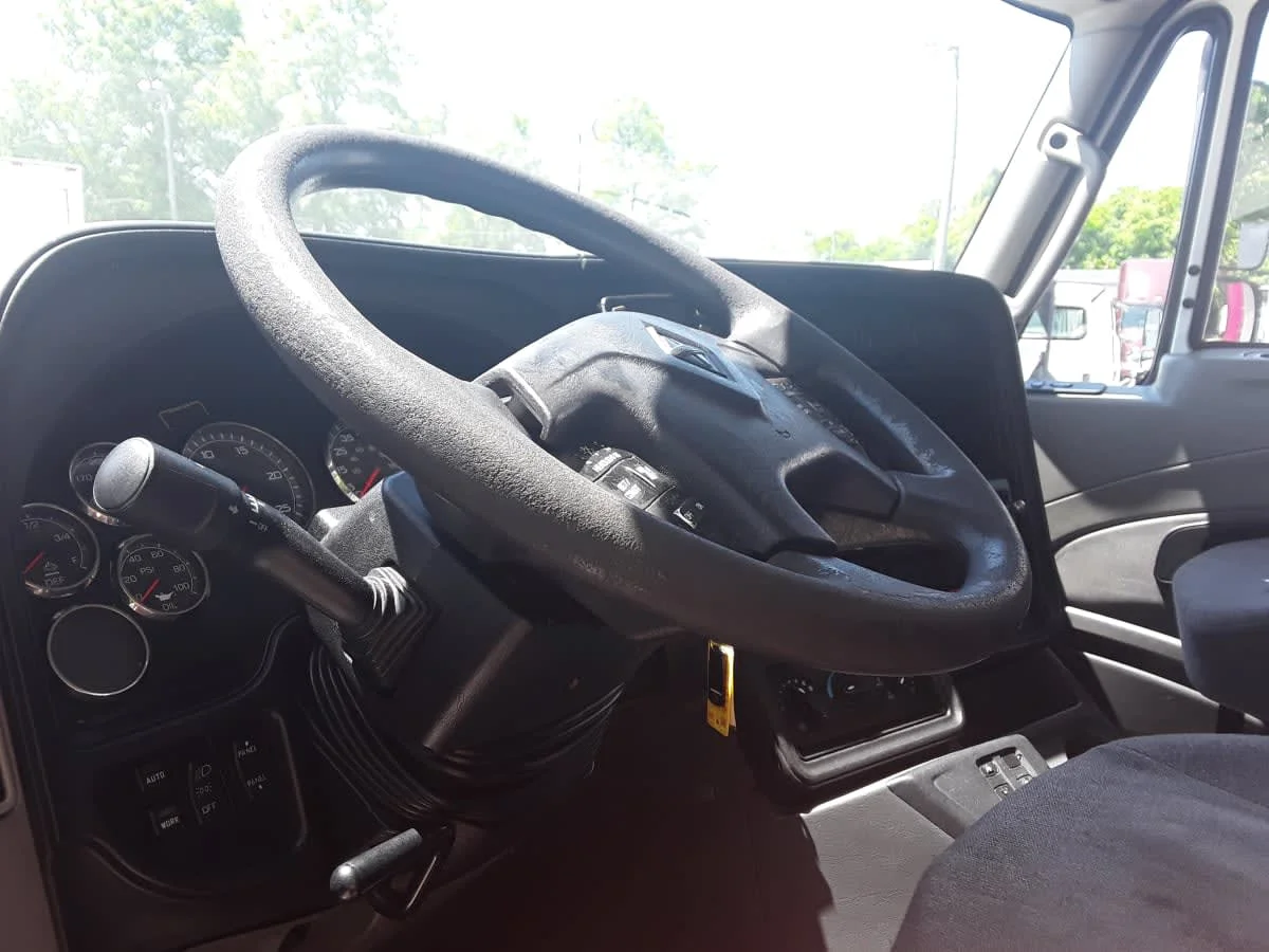 2018 International ProStar - image 9