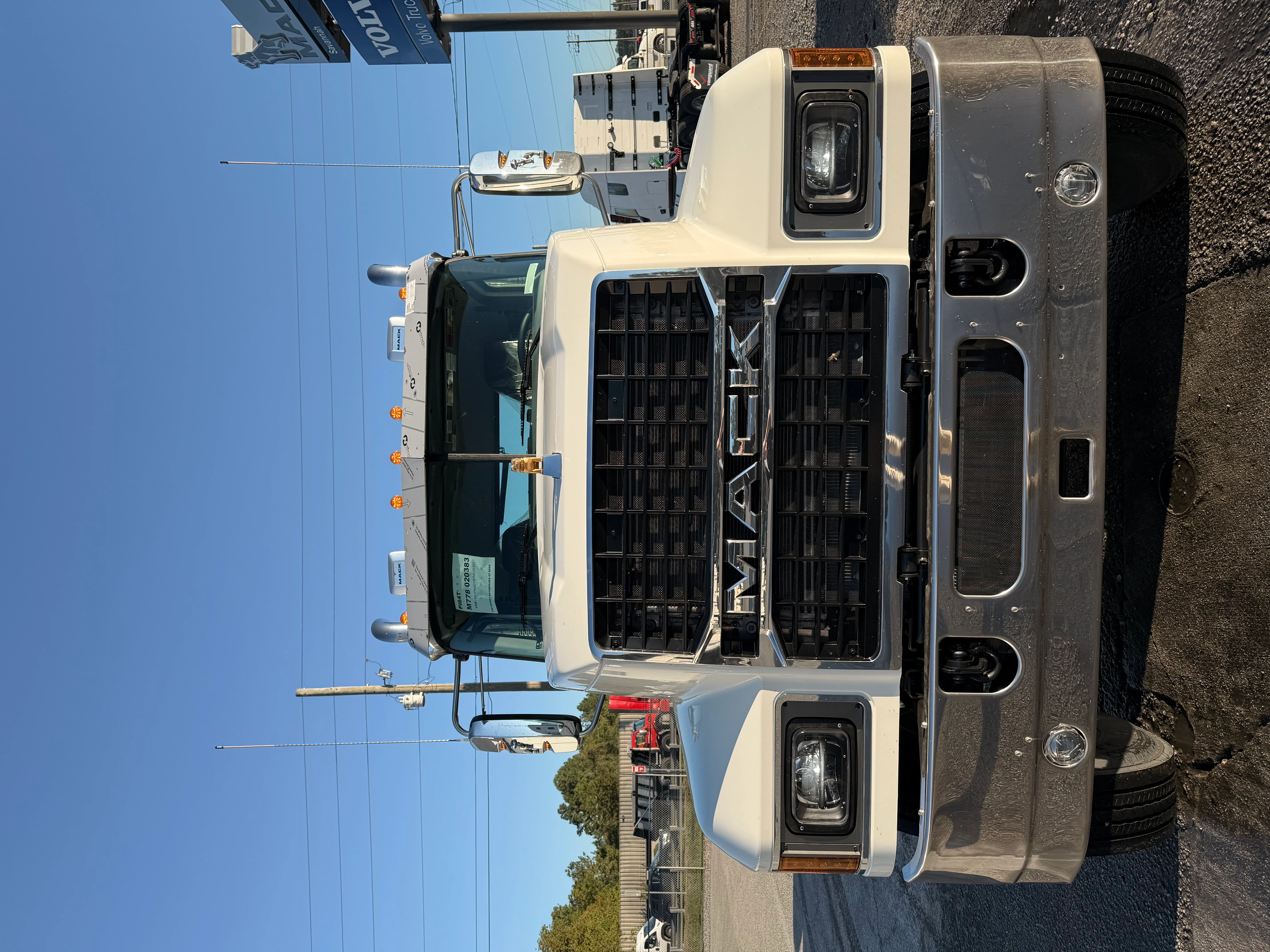 2026 Mack Pinnacle in Savannah, GA — photo 3