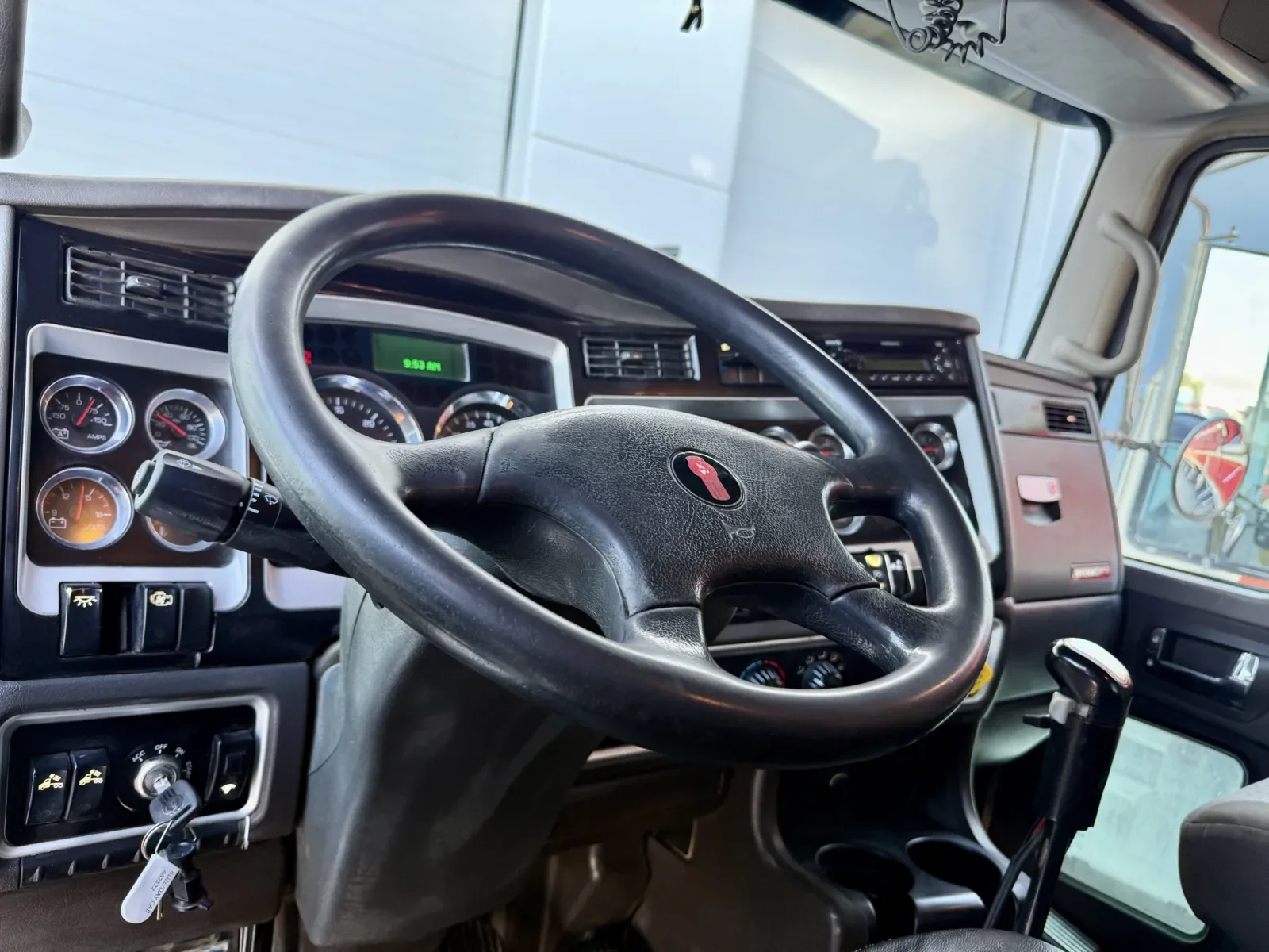 2015 Kenworth T800 in New Lenox, IL — photo 15