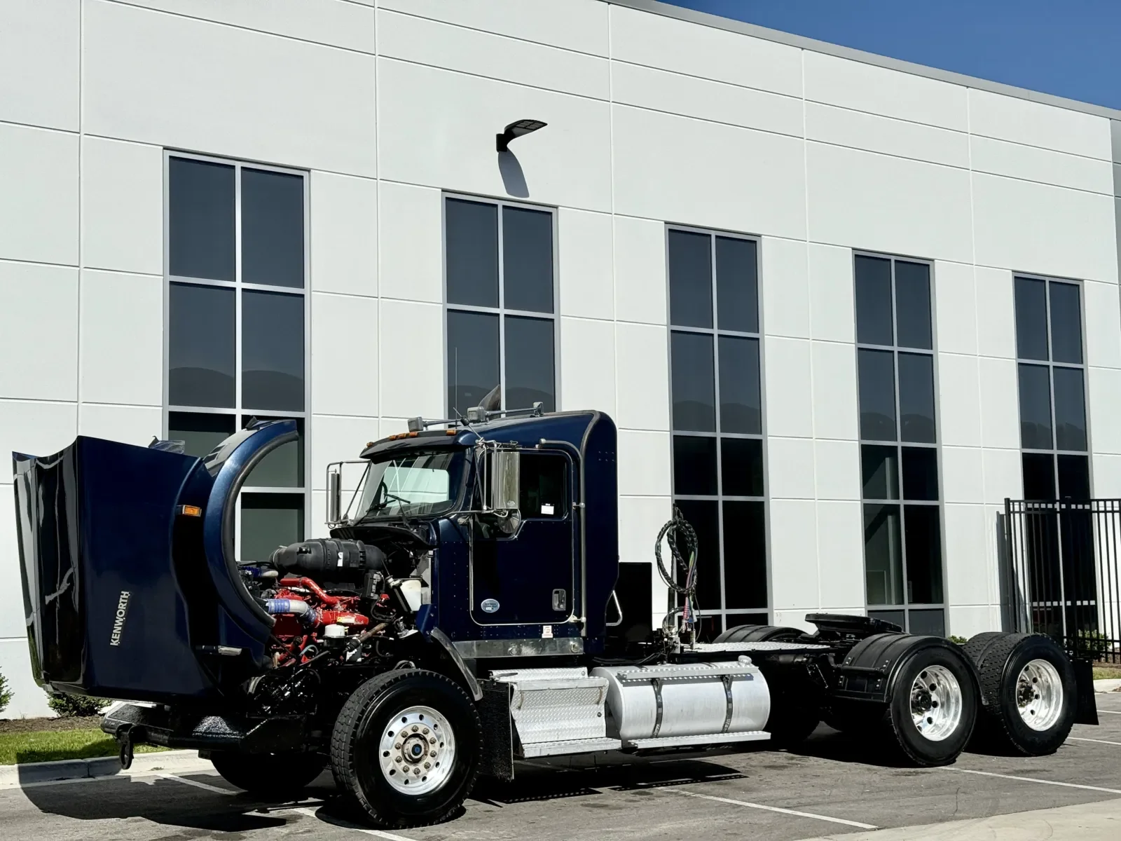 2015 Kenworth T800 in New Lenox, IL — photo 10