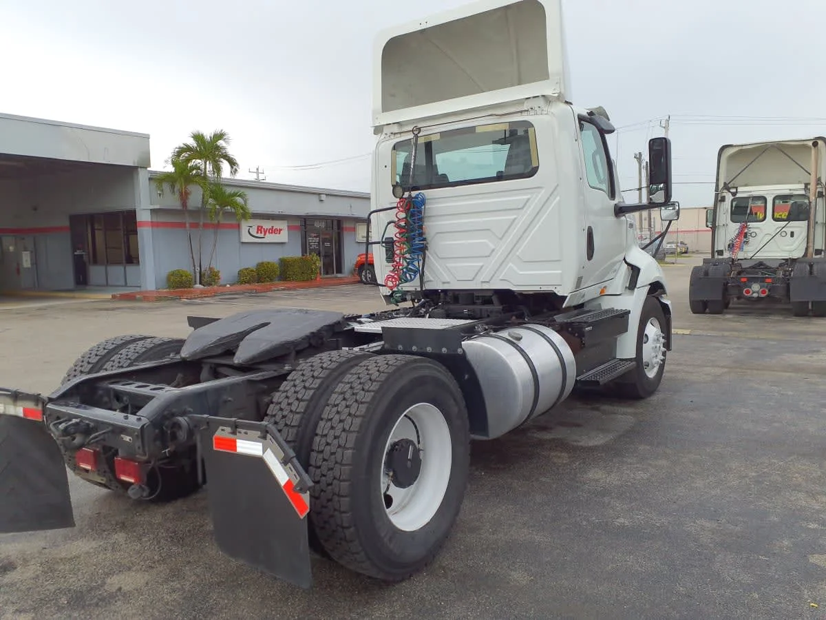 2019 International RH - image 6