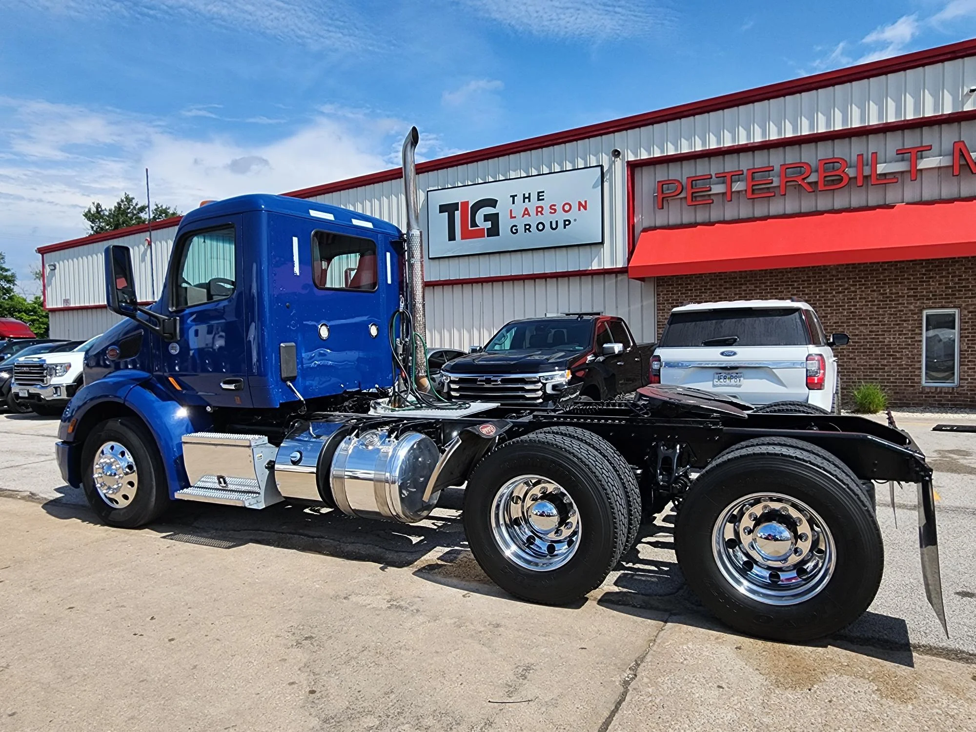 2021 Peterbilt 579 in O'fallon, MO — photo 2