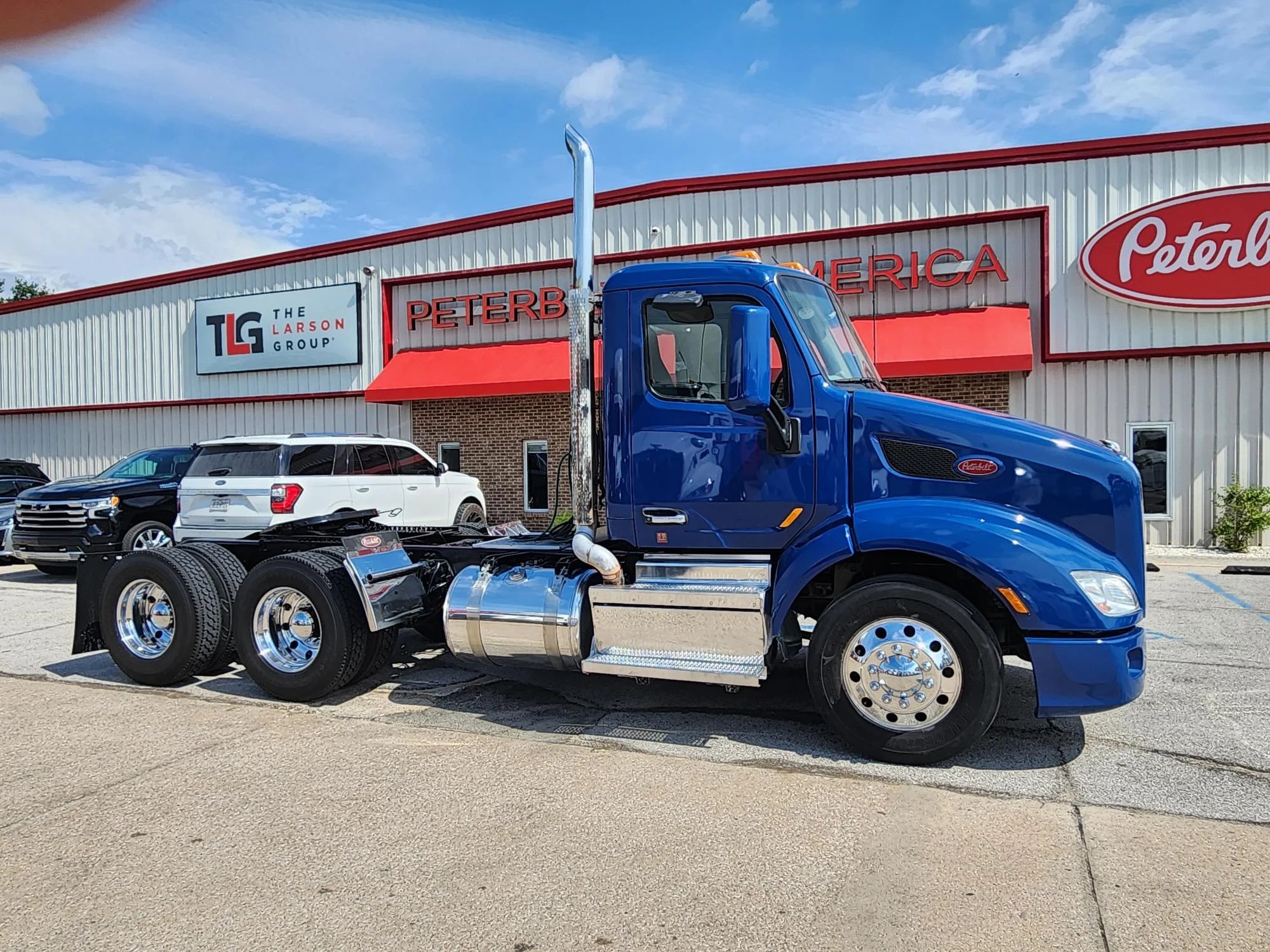 2021 Peterbilt 579 in O'fallon, MO — photo 3