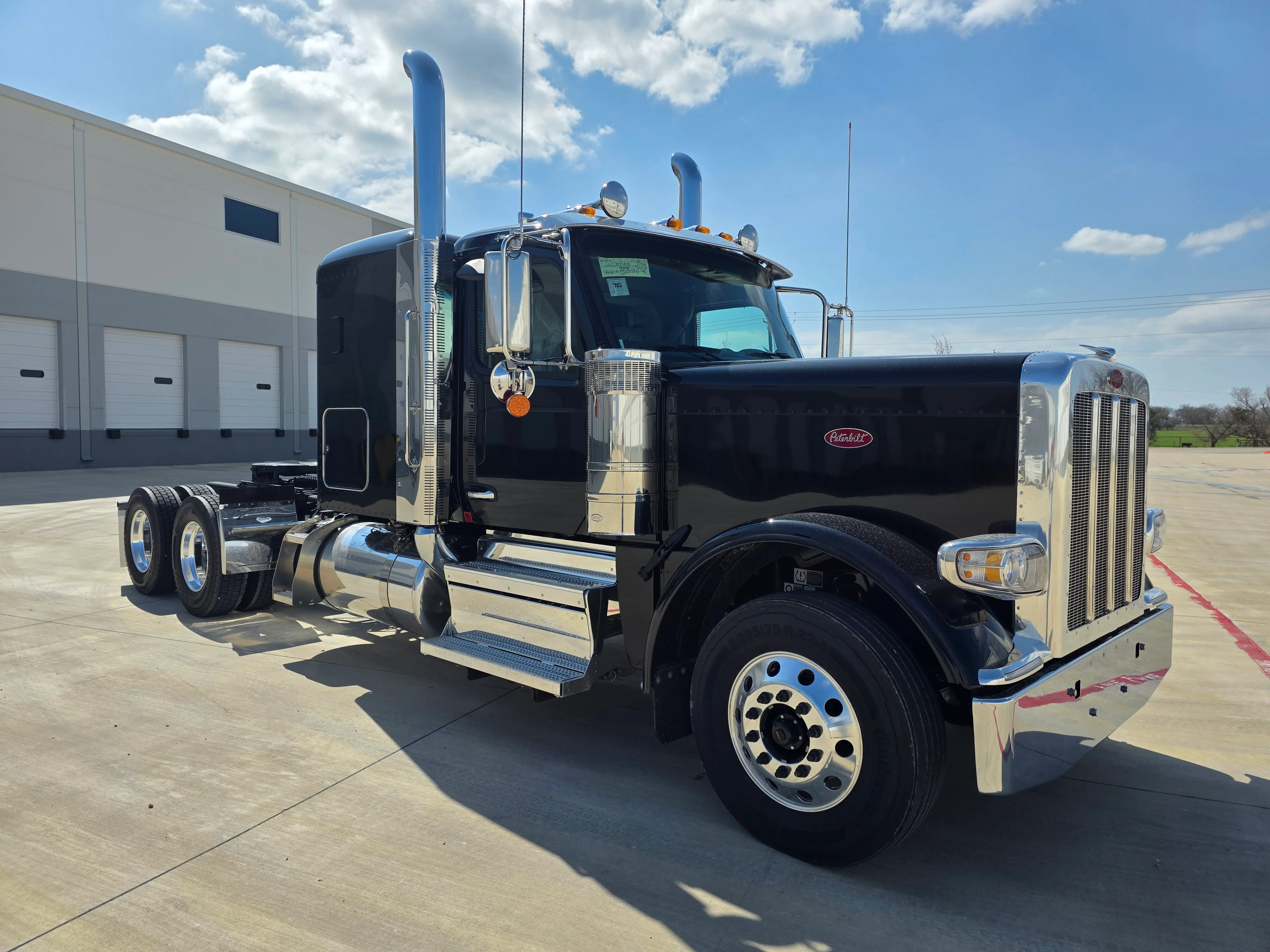 2027 Peterbilt 589 in Portland, OR — photo 7