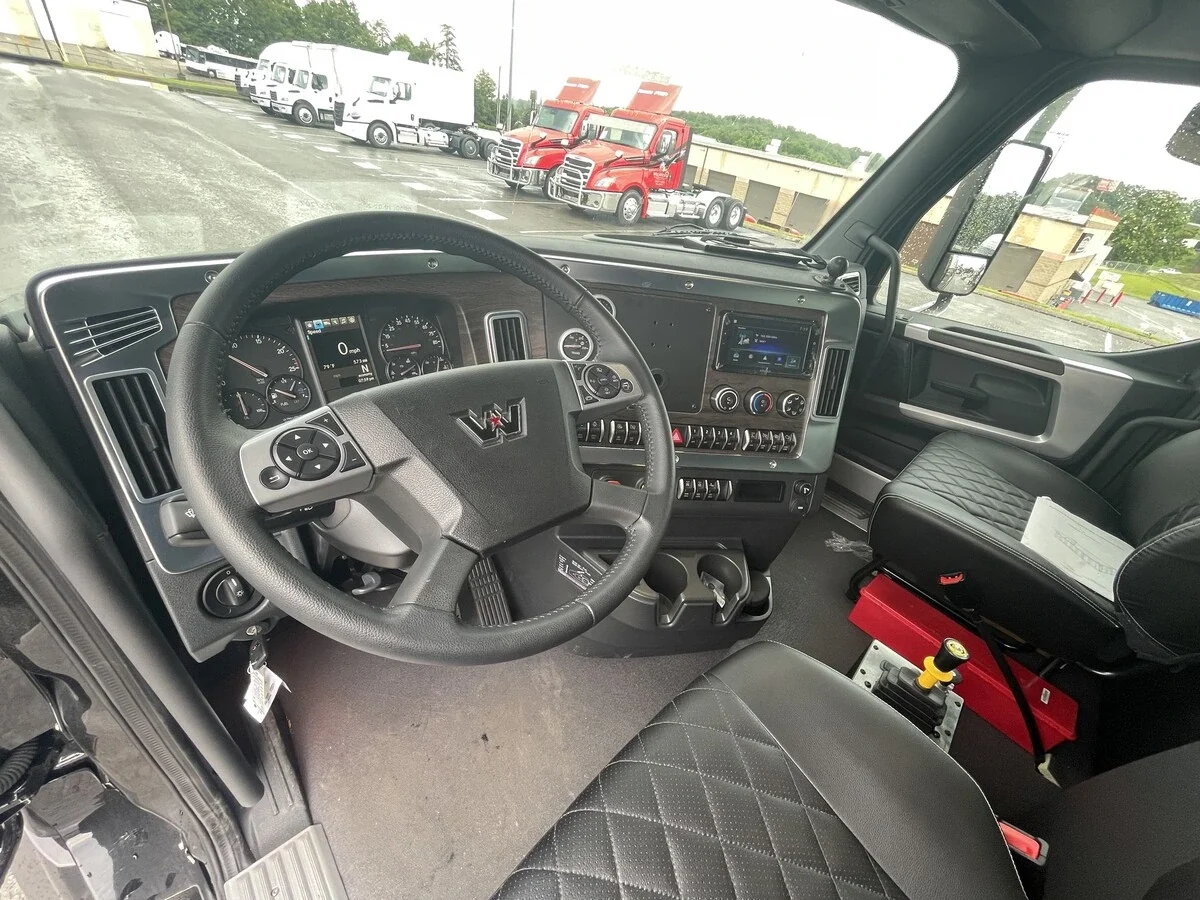 2026 Western Star 47X in Chattanooga, TN — photo 10
