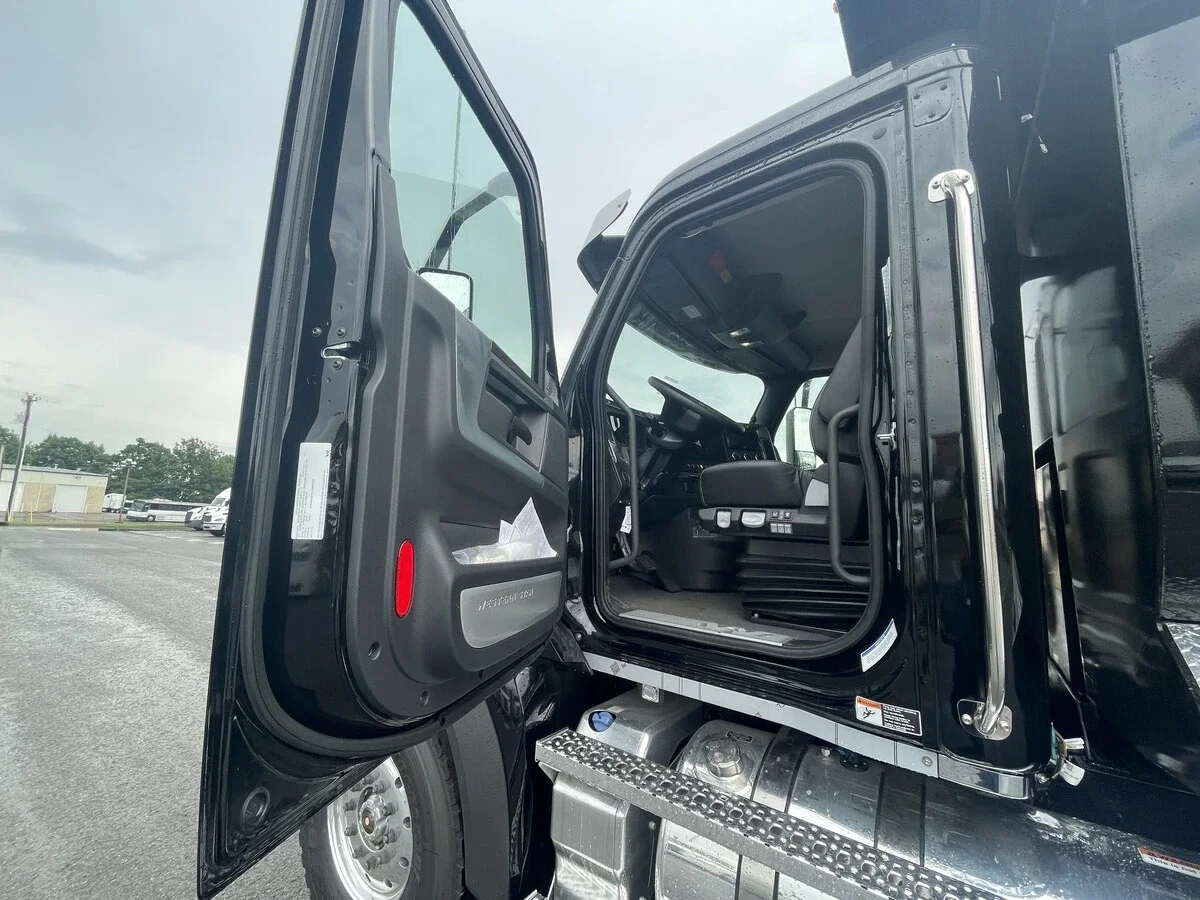 2026 Western Star 47X in Chattanooga, TN — photo 9