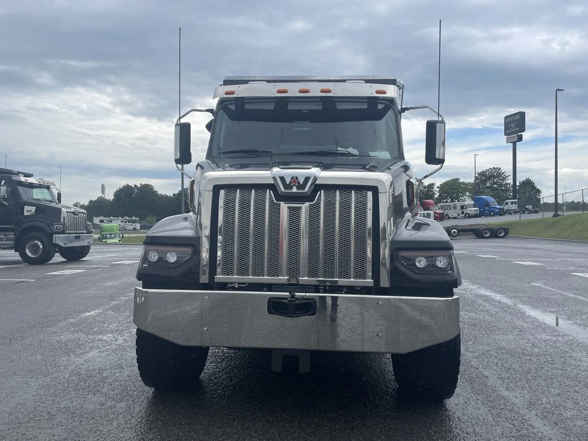 2026 Western Star 47X in Chattanooga, TN — photo 2