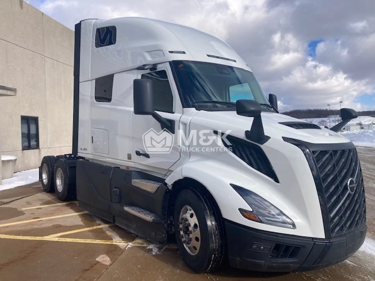 2025 Volvo in Erie, PA
