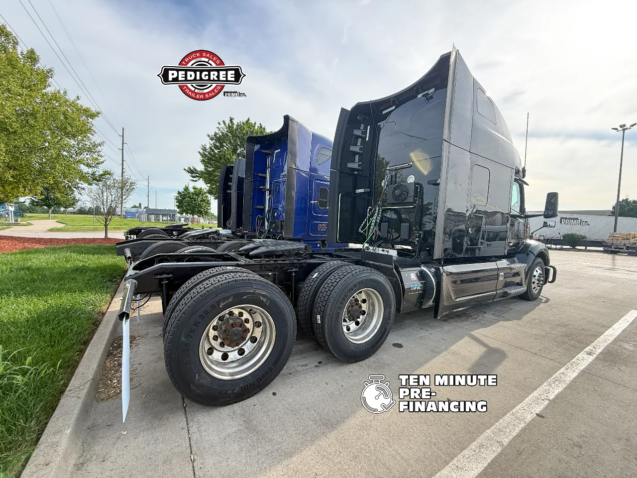 2024 Peterbilt 579 in Springfield, MO — photo 2