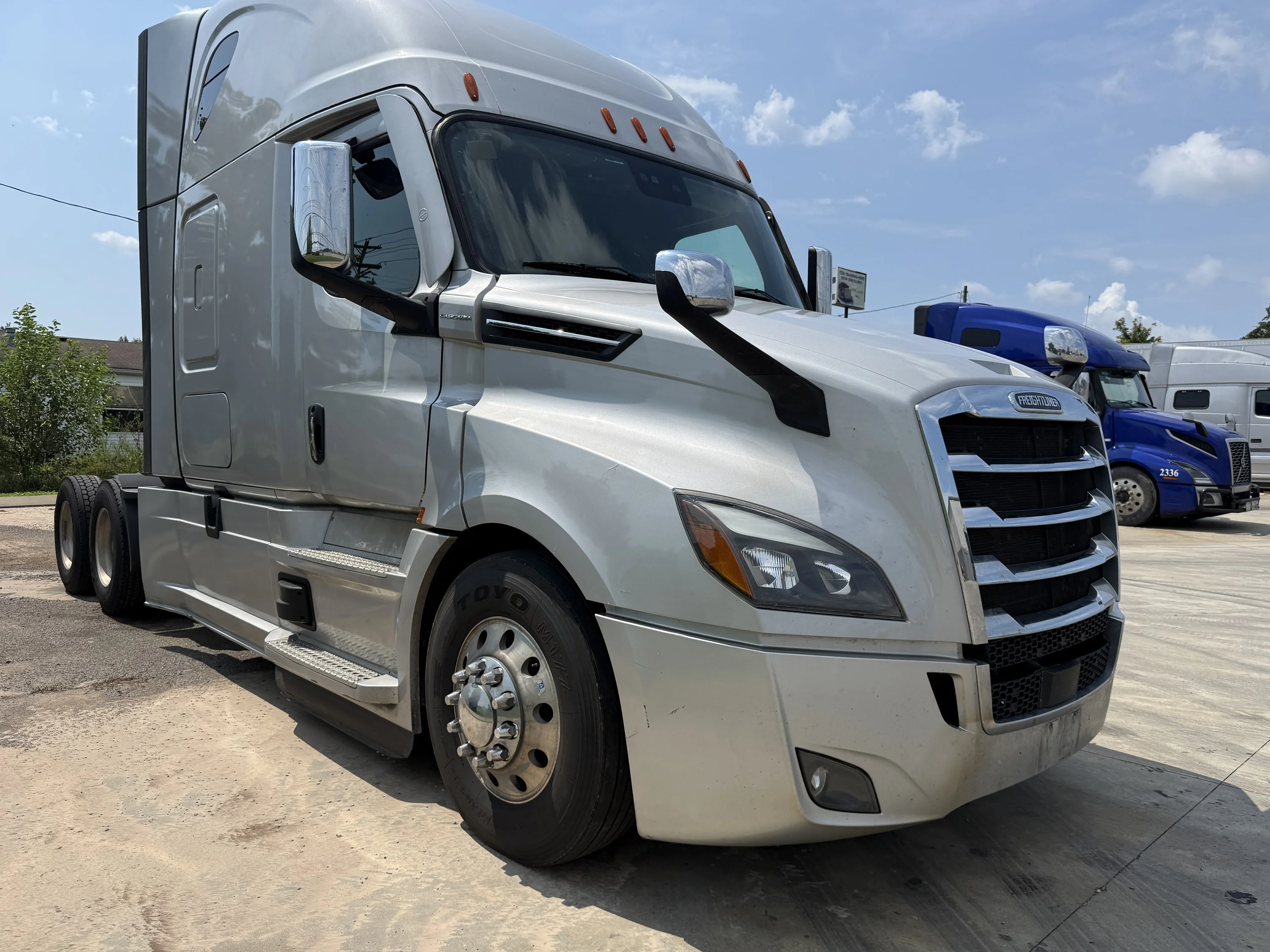 2023 Freightliner Cascadia