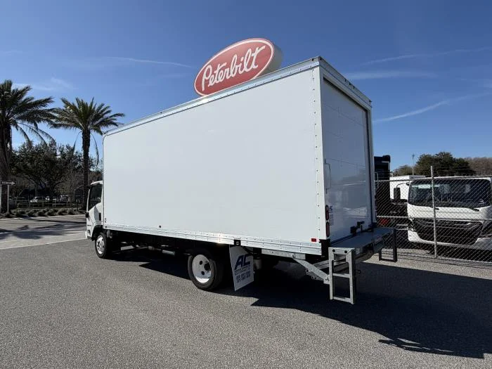 2025 Isuzu NRR in Orlando, FL — photo 4