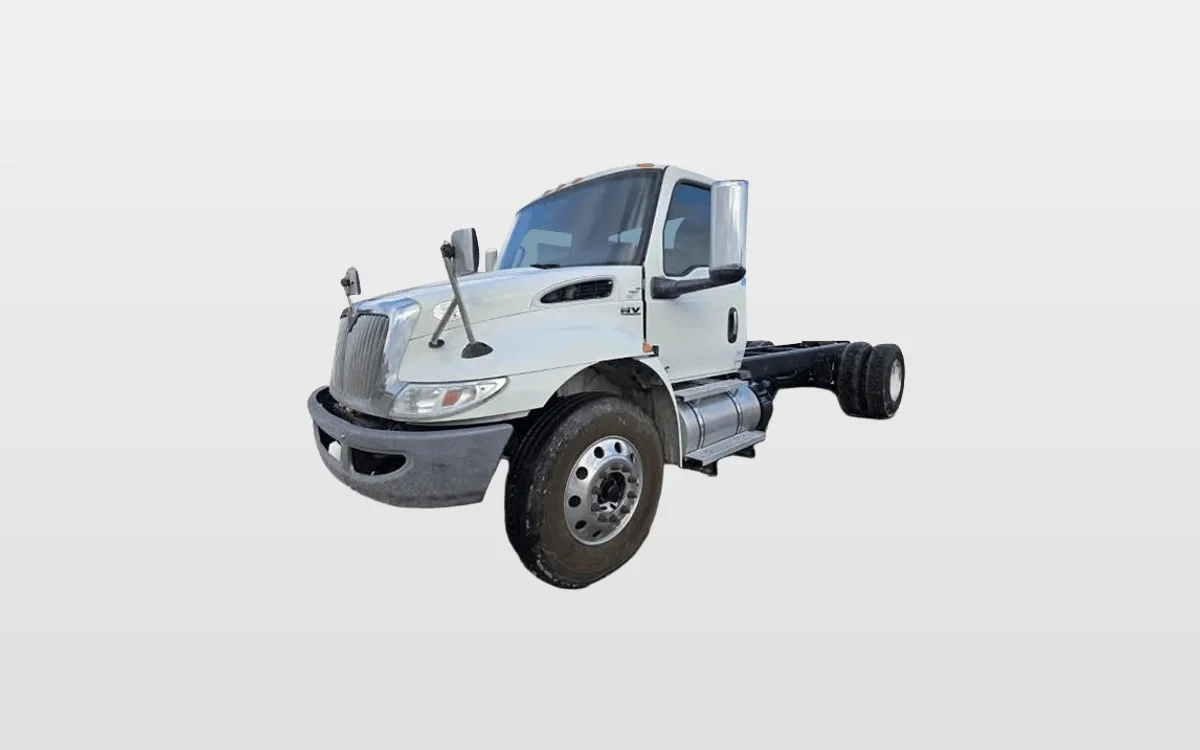 2019 International MV - image 1