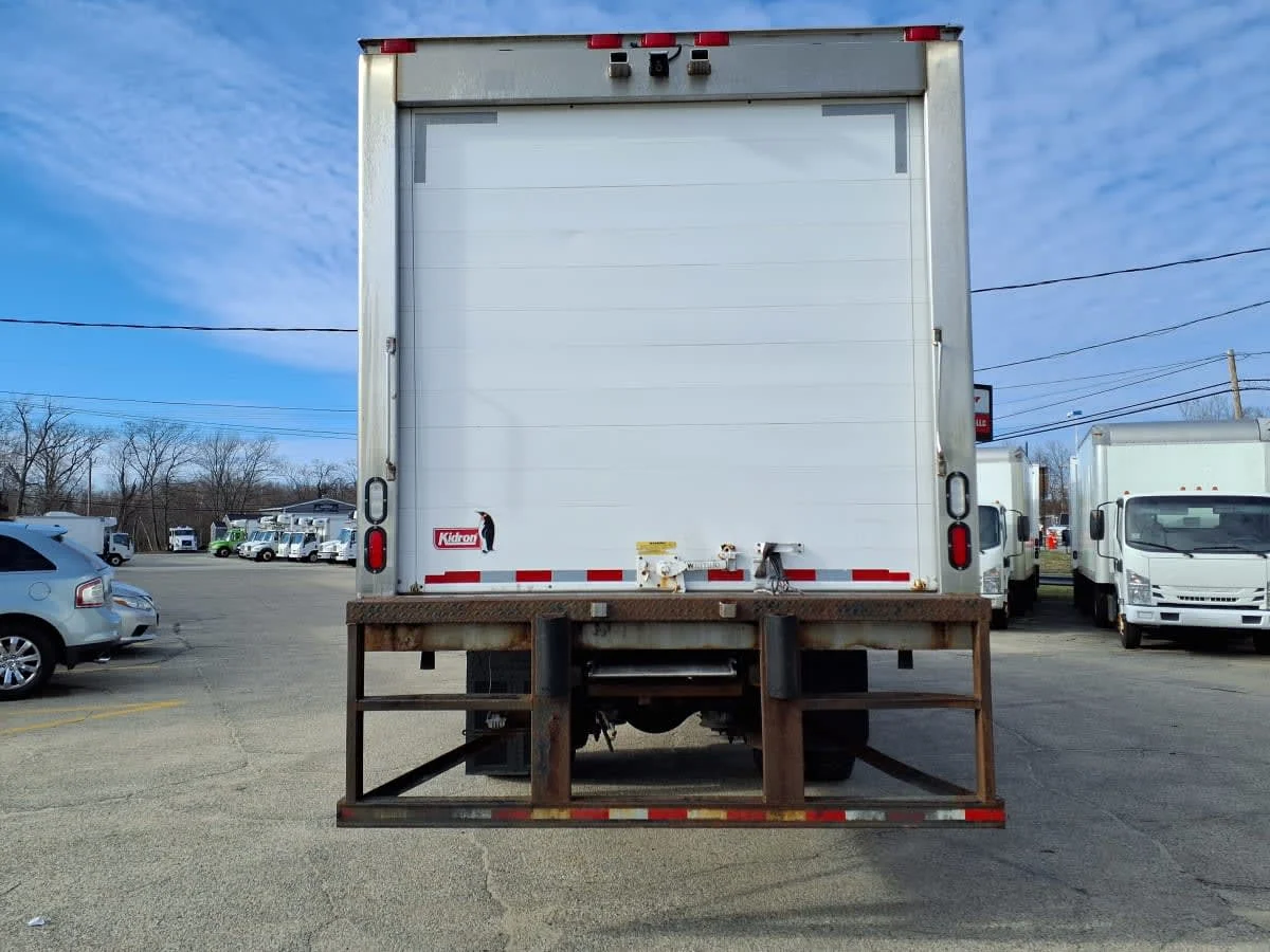 2021 Freightliner M2 106 - image 5