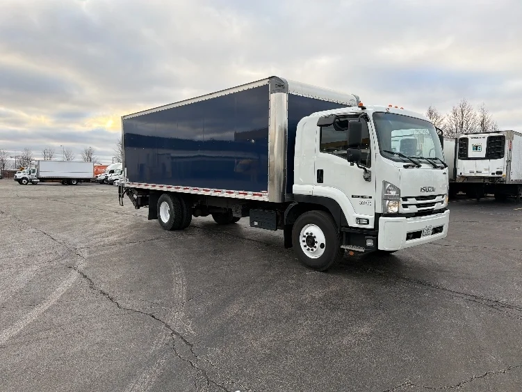 2020 Isuzu FTR in Chicago (Melrose Park), IL