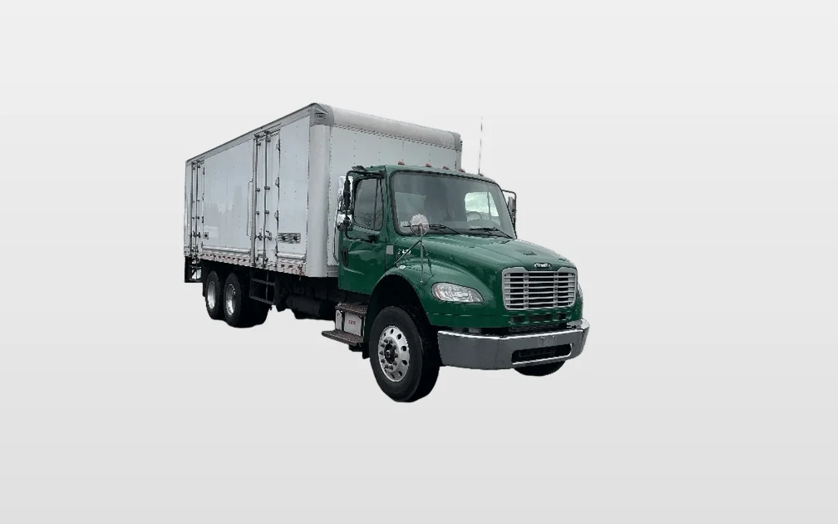 2019 Freightliner M2 106 - image 1