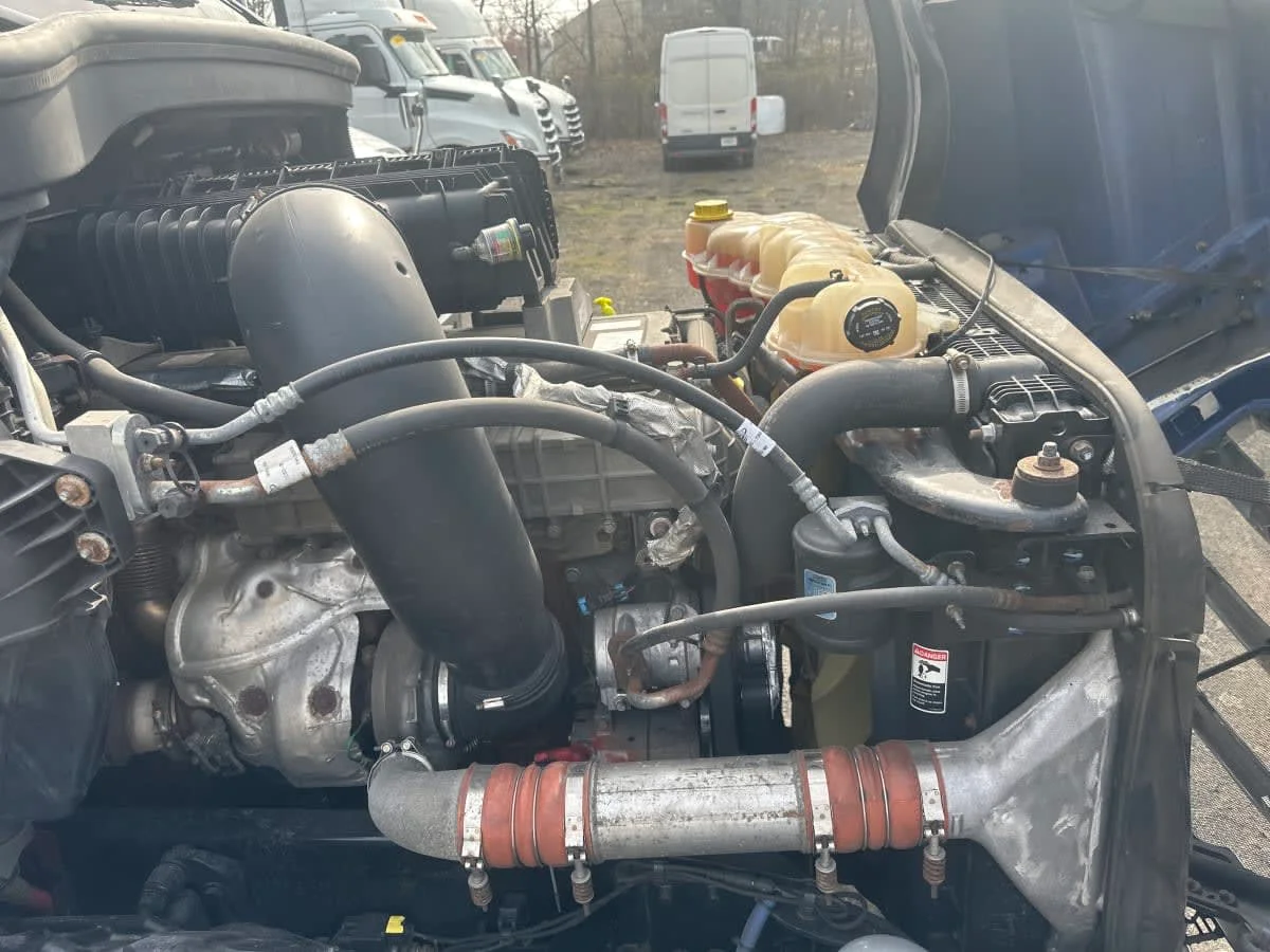 2020 Freightliner Cascadia in Bensalem, PA — photo 8