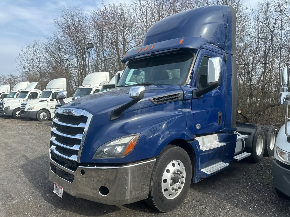 2020 Freightliner Cascadia