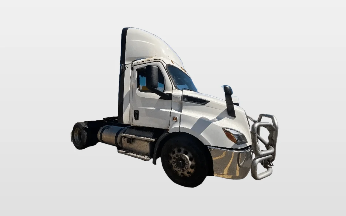 2019 Freightliner - image 1