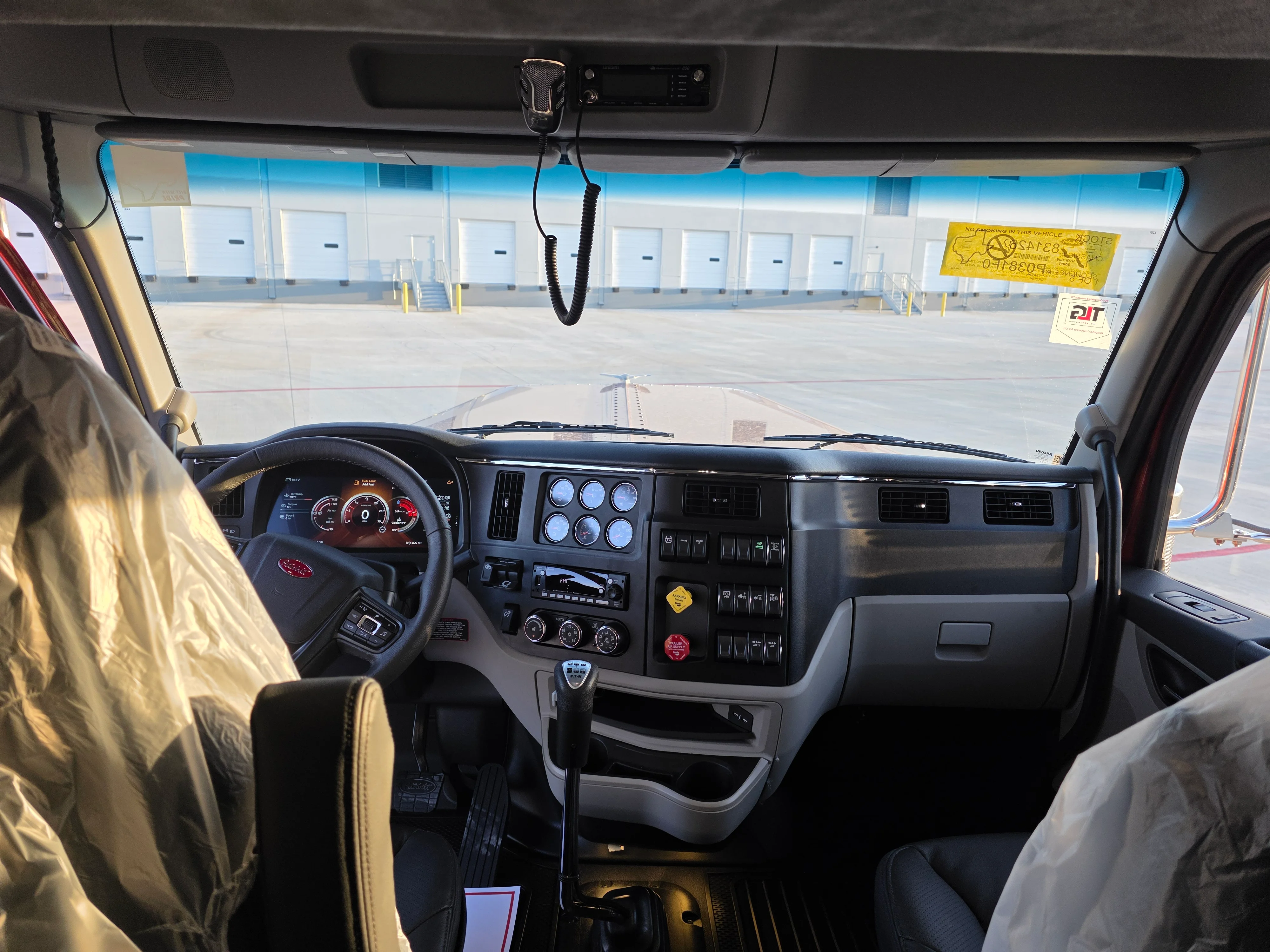 2027 Peterbilt 589 in Springfield, MO — photo 13