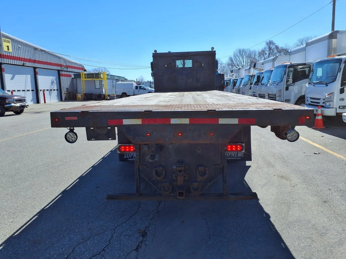 2019 Freightliner 114SD in Salisbury, MA — photo 5