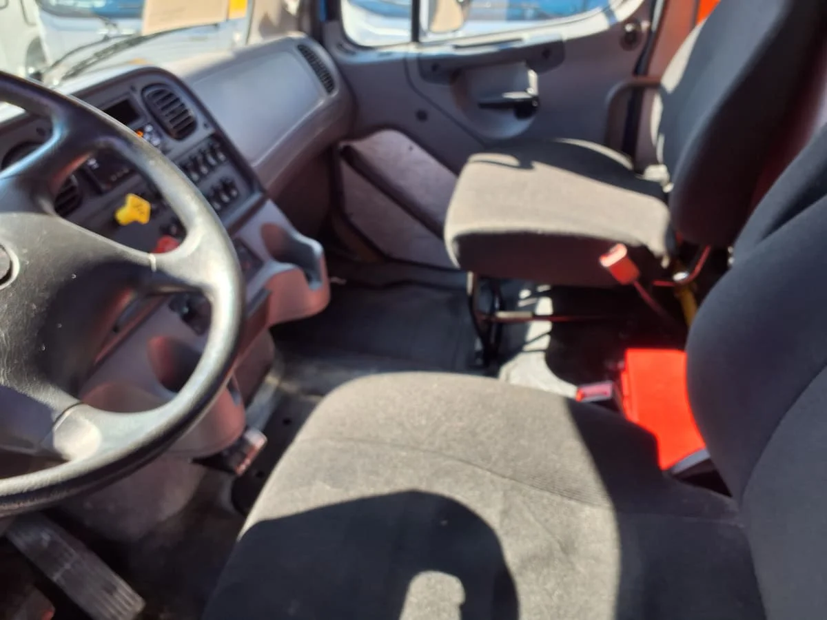 2019 Freightliner 114SD in Salisbury, MA — photo 7