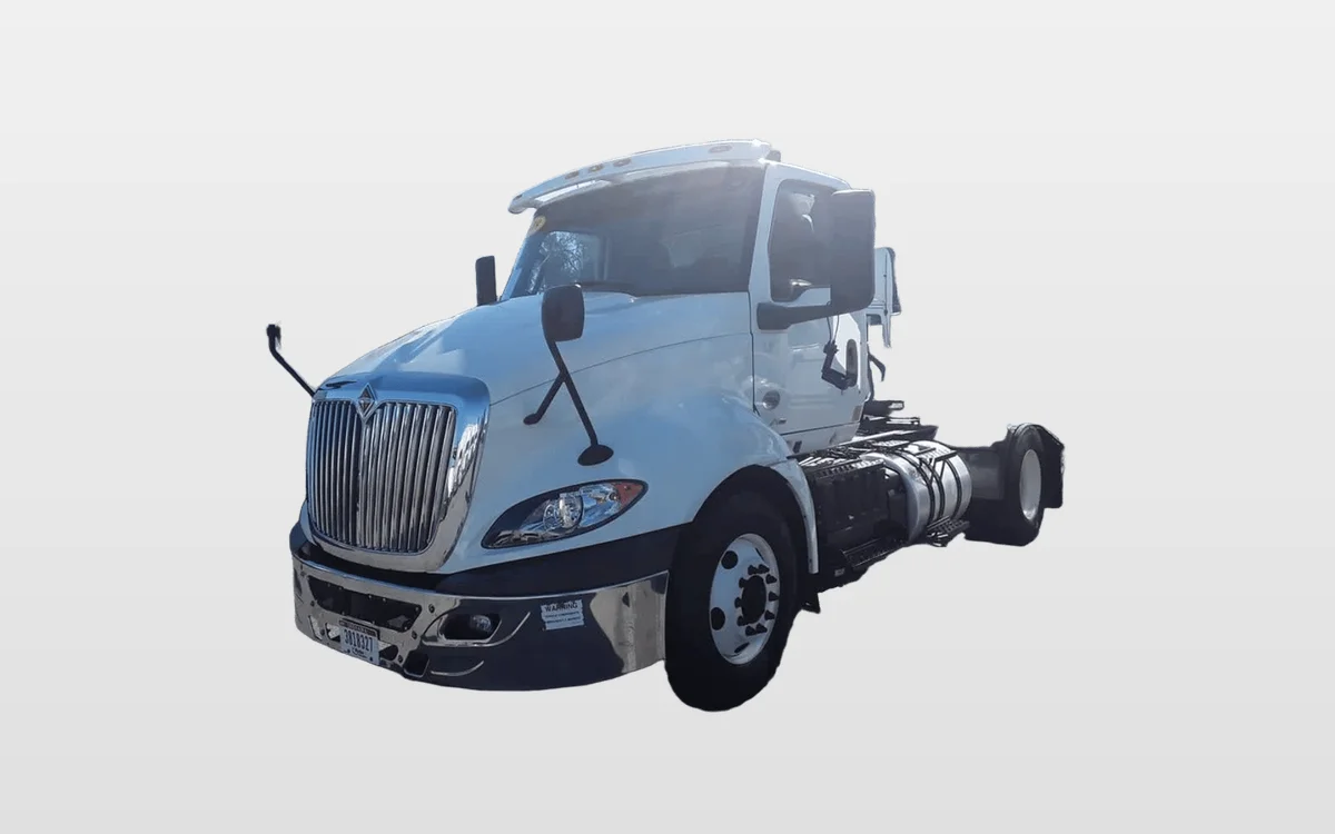 2019 International - image 1