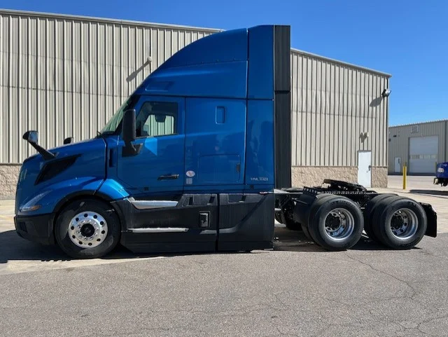 2026 Volvo in Commerce City, CO — photo 3