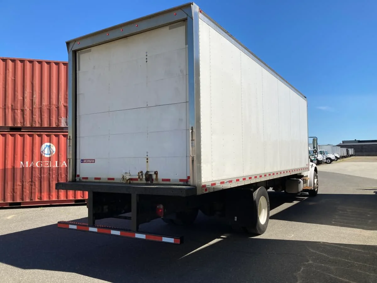 2022 Freightliner M2 106 in Springfield, MA — photo 4