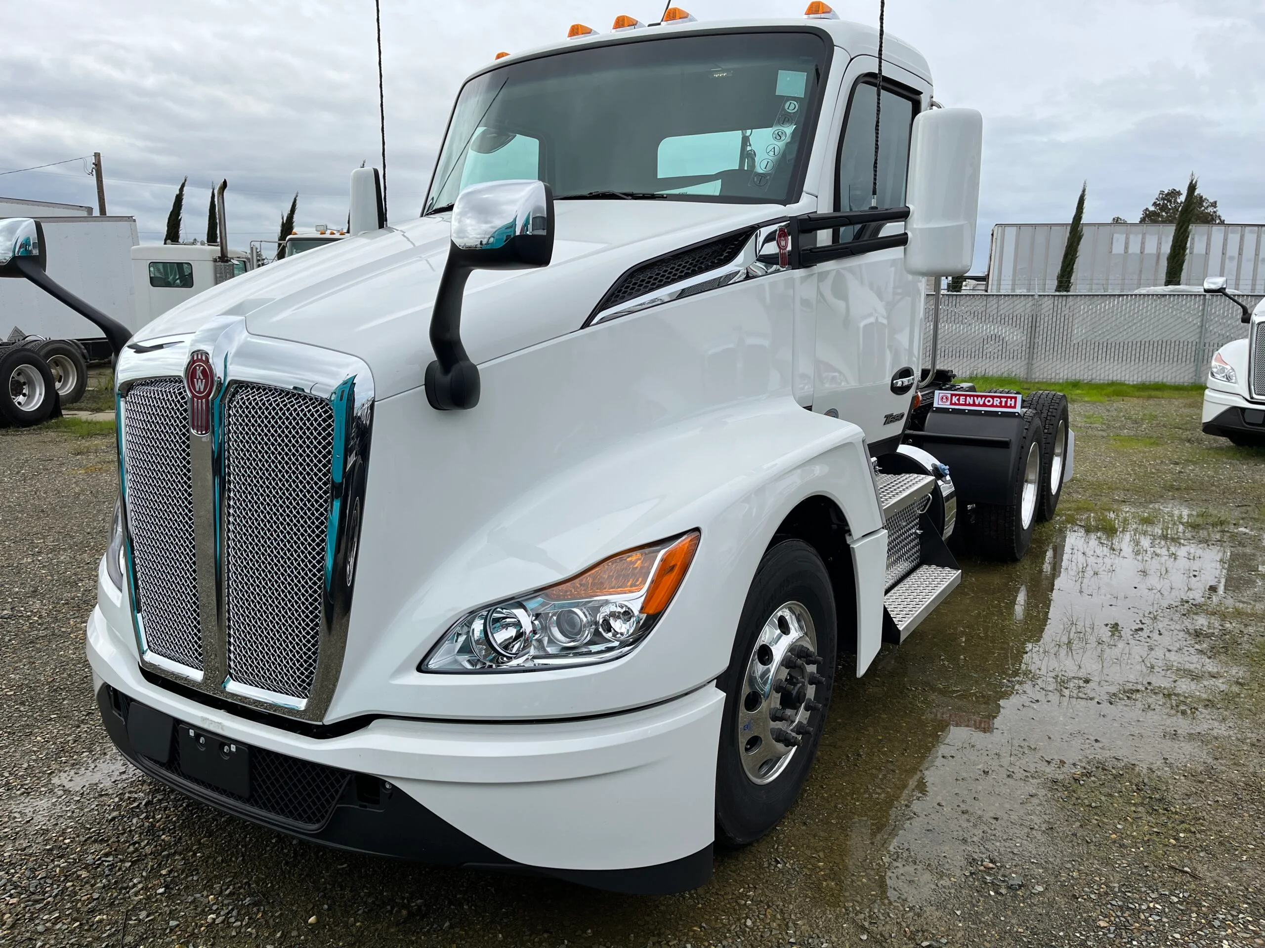 2024 Kenworth T680 in Sacramento, CA