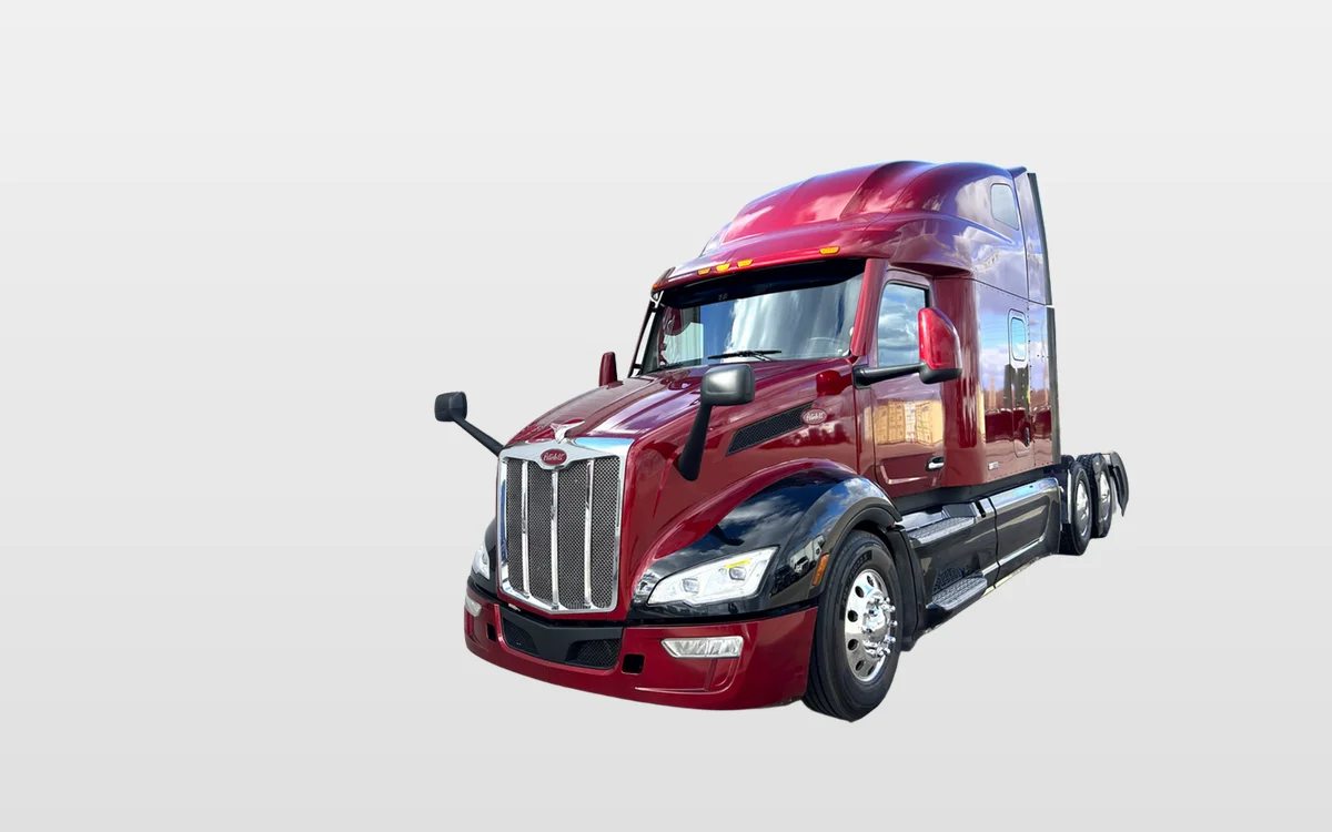 2023 PETERBILT 579 - image 1