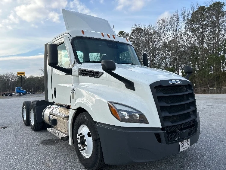 2021 Freightliner Cascadia in Anderson, SC