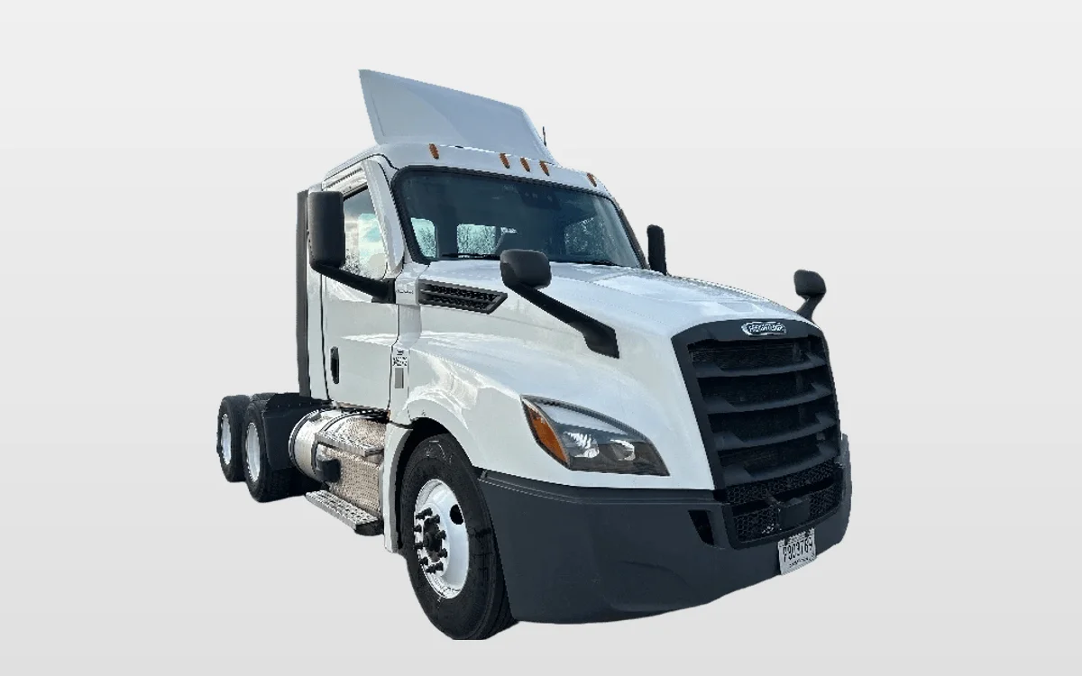2021 Freightliner - image 1