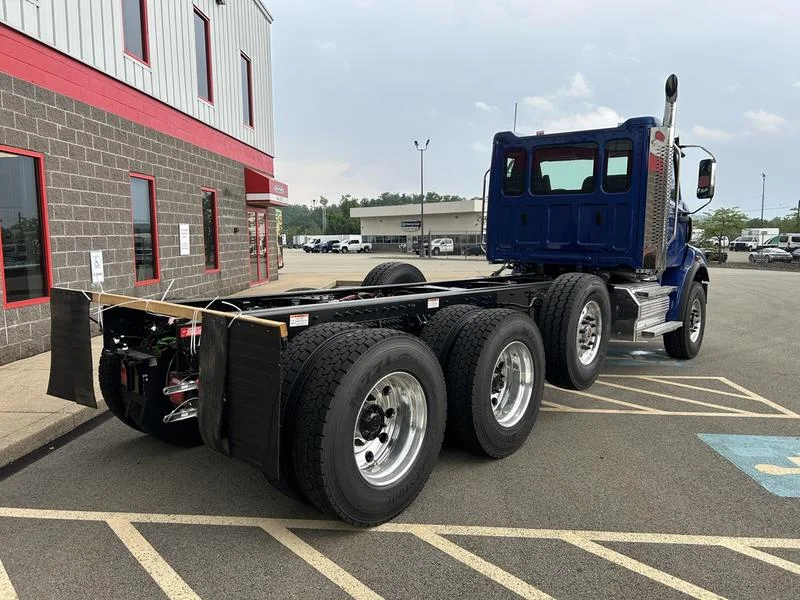 2026 Western Star 47X in Pittsburgh, PA — photo 4