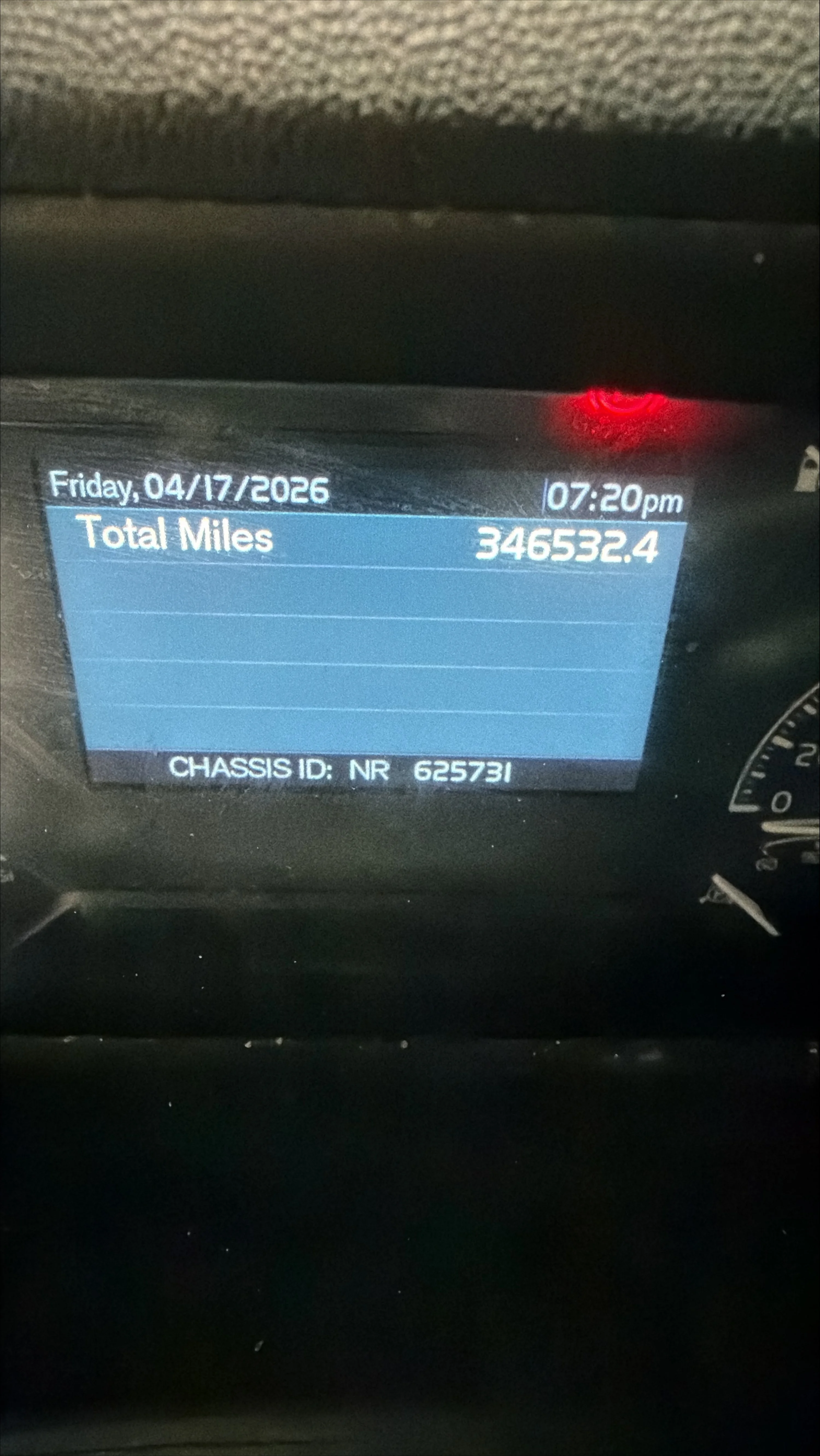 2024 Volvo VNL 760 - image 7