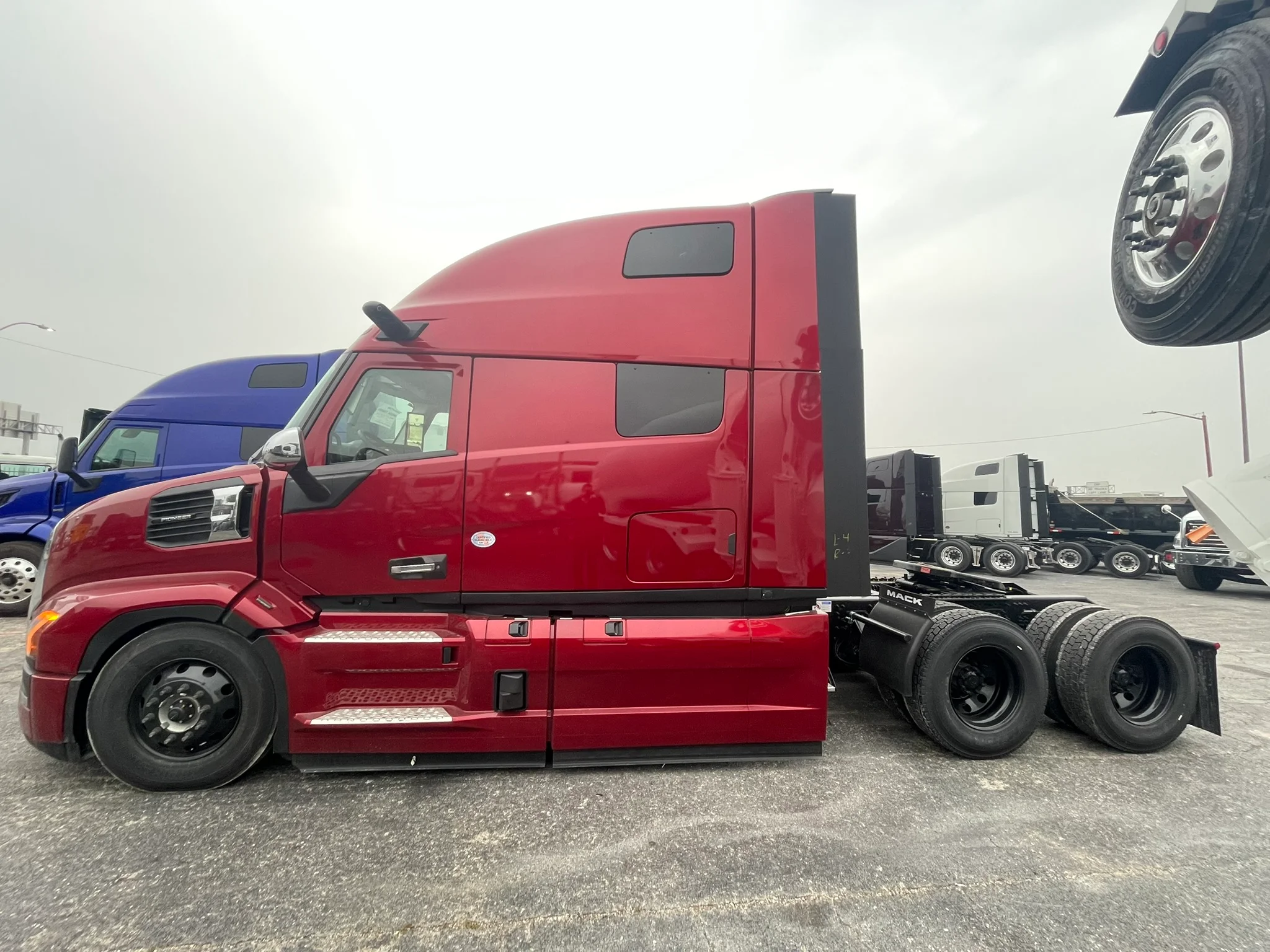 2026 Mack Pioneer in Fort Worth, TX — photo 8