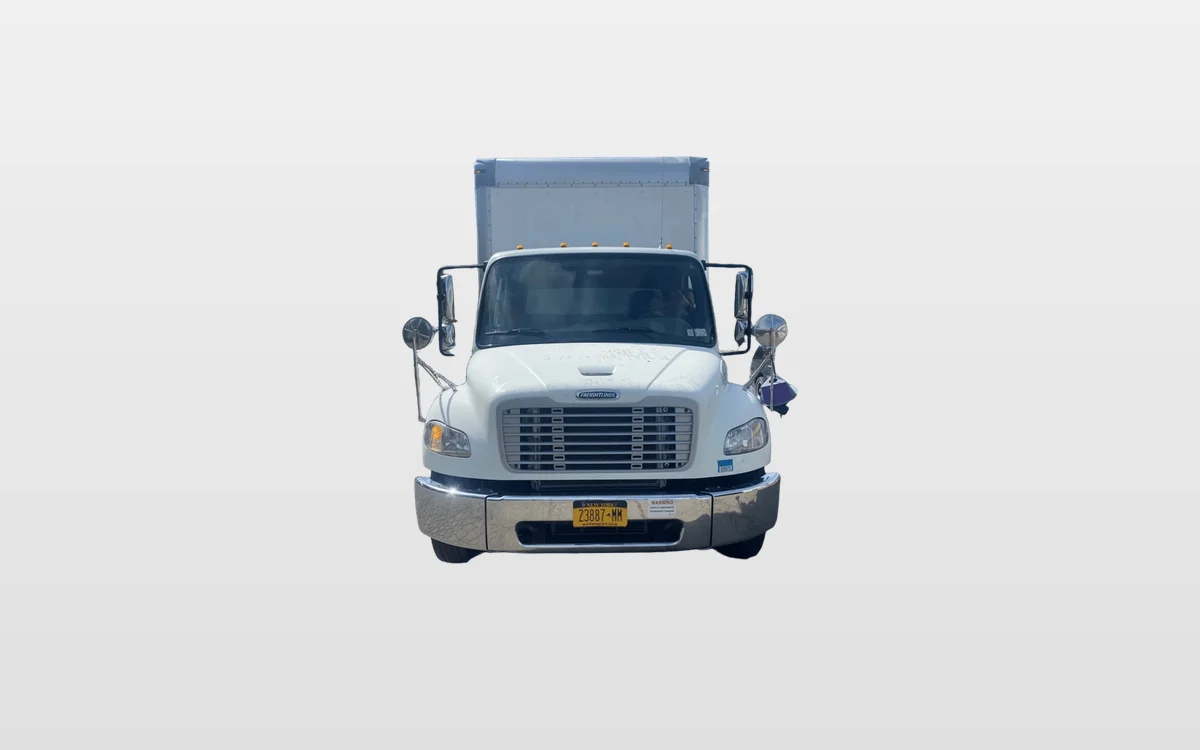 2019 Freightliner M2 106 - image 1