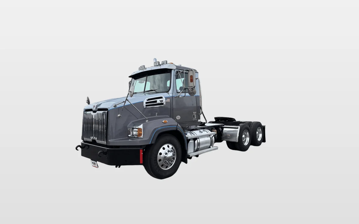 2021 Western Star 4700 - image 1