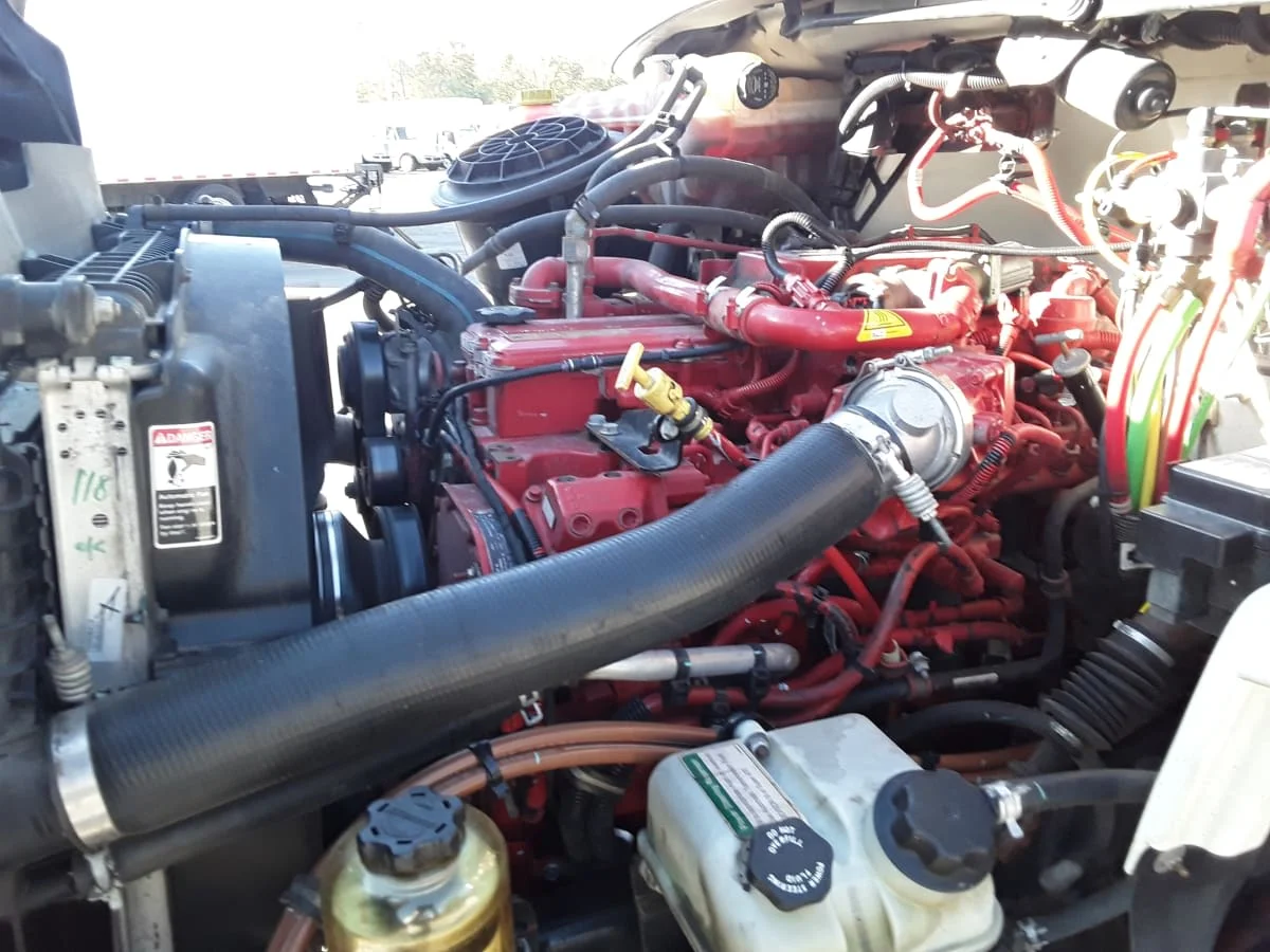 2021 Freightliner M2 106 - image 4