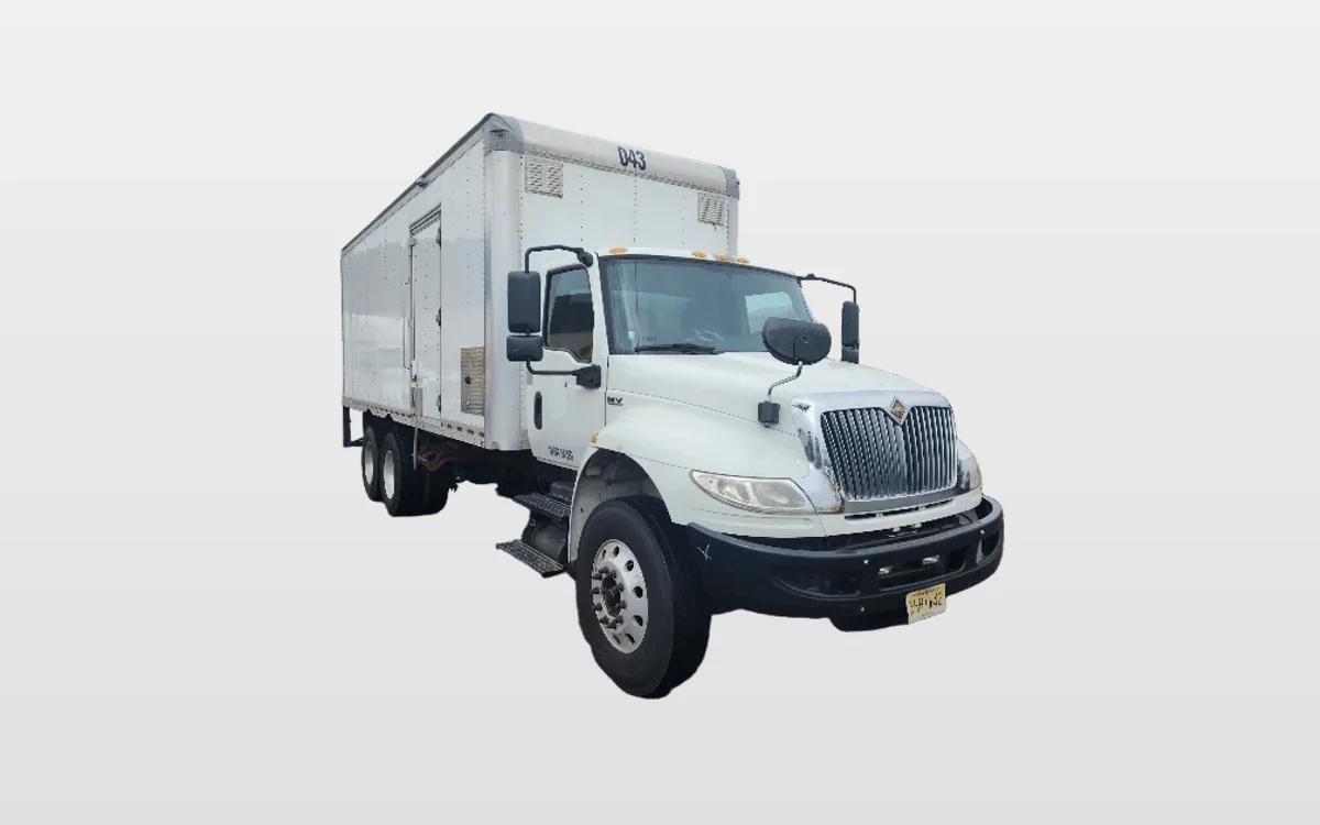 2020 International MV - image 1