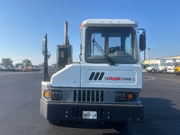 2023 Ottawa T2 in Indianapolis, IN — photo 2