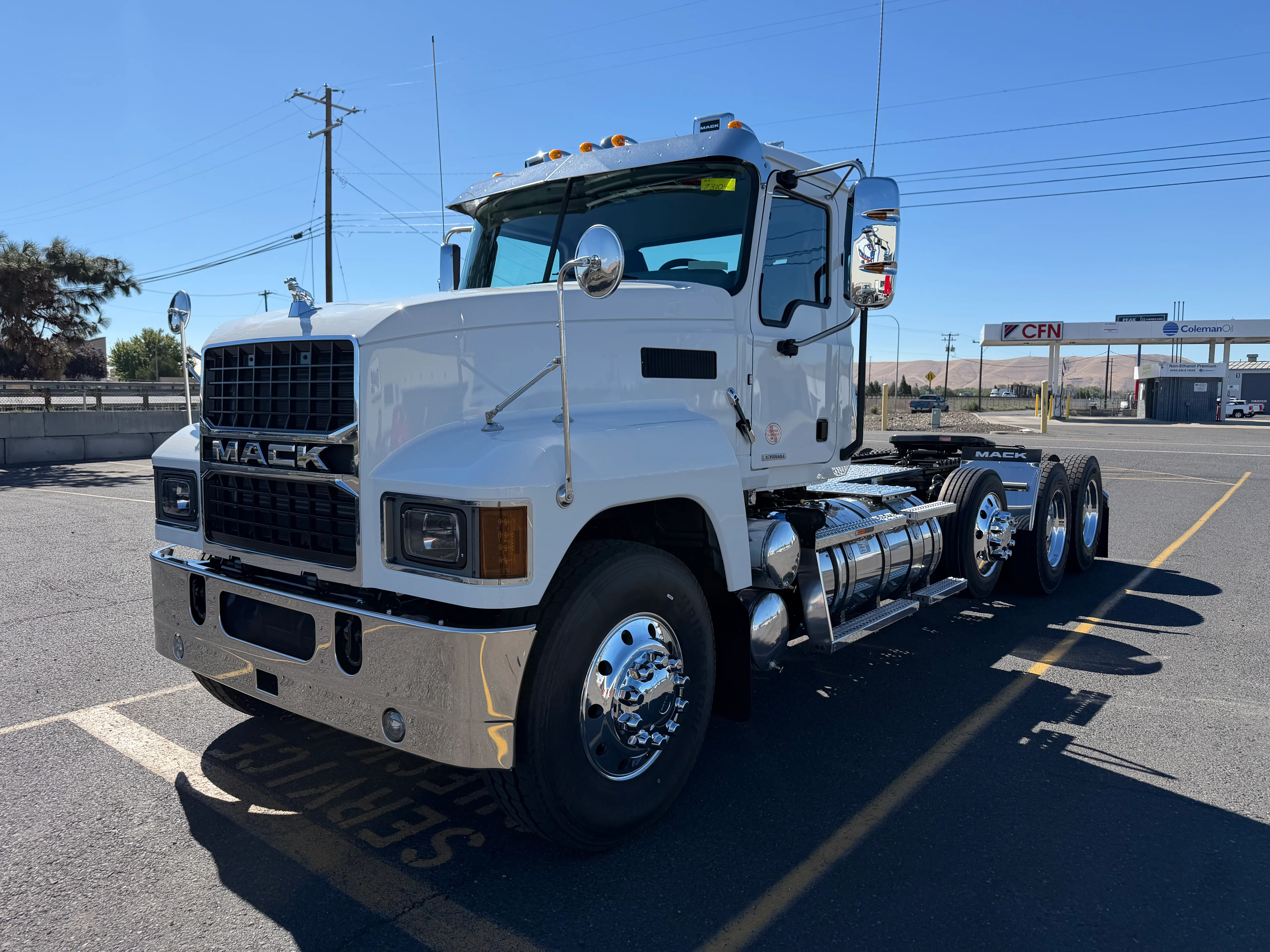 2027 Mack Pinnacle in Ellensburg, WA