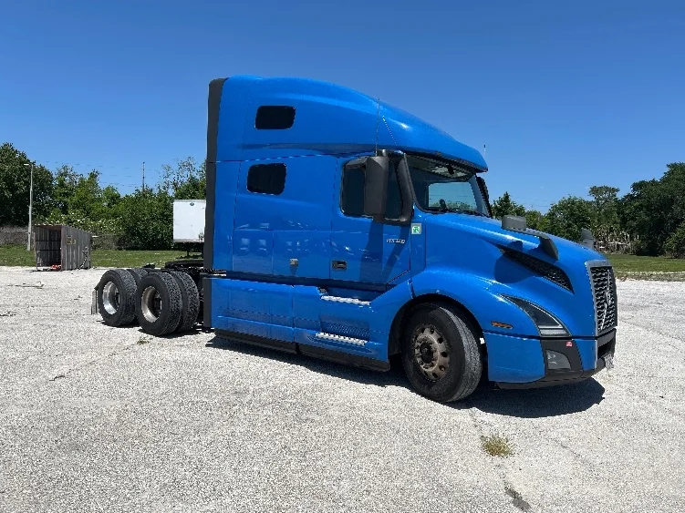 2021 Volvo VNL 760 in Tampa, FL